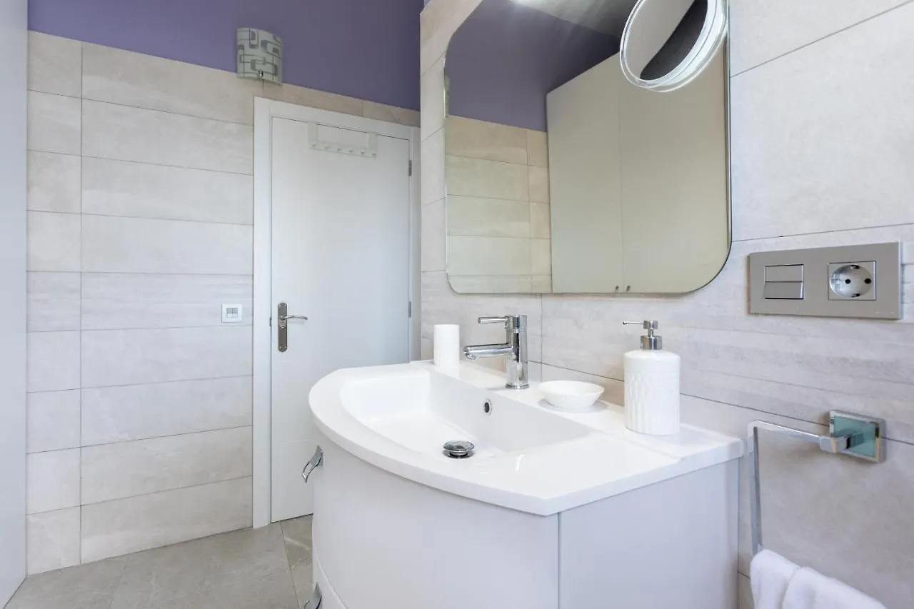 Las Olas Suite - Bajamar Bajamar  0*, Bajamar (La Laguna) Spain